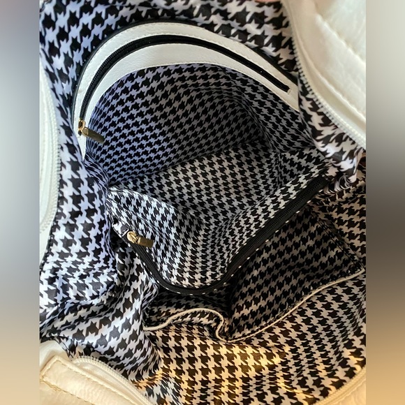 NWOT EMILY RHINESTONE STRIPE HOBO BAG - Picture 14 of 14